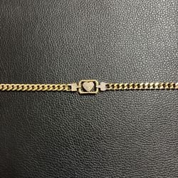 Gold Plated Heart Bracelet.