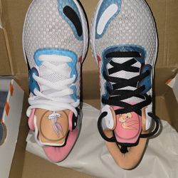 Brand New - Nike Space Jam x Renew Elevate 2 'Hares' basketball shoes with mismatched accents