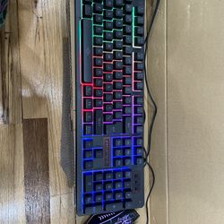 Rainbow Gaming Keyboard And Mouse Set  For PS4/PS3/XBox  LED Multi Colored Changing  With The Box 