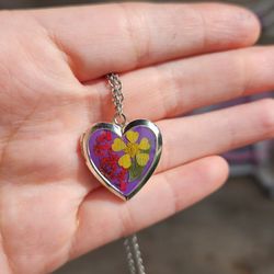 New Handmade Pressed Flower Heart Locket 