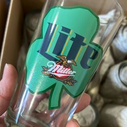 Pint Glasses Collection 