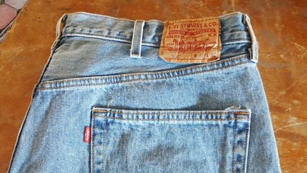 Men's 501 Levi's Jeans, 40W x 32L. Still in great shape