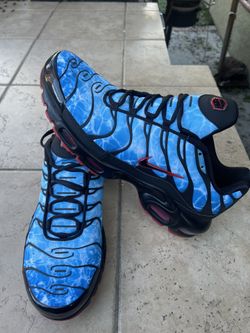 NIKE AIR MAX TRAINERS SIZE 12 NEW