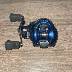 Escalade HD Bait caster 