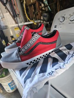 Vans Came Out With Sparkling Black Strip