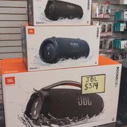 Jbl BOOMBOX 3 Water And Dust Resistant  Cash Offer 