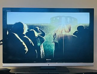 Sony Bravia LCD 40” TV