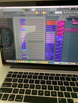 Music Producers MacBook Tons of programs