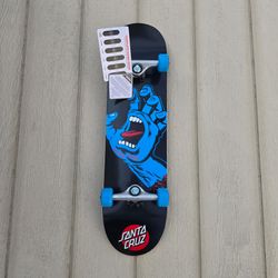 SANTA CRUZ SKATEBOARD SIZE 8.0