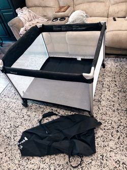 JOOVY ROOM 2 PORTABLE PLAYPEN/PLAYARD