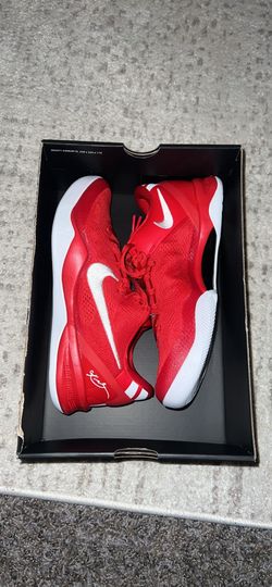 Kobe VIII Protro size 9 DS