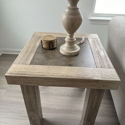 2 Accent Tables 