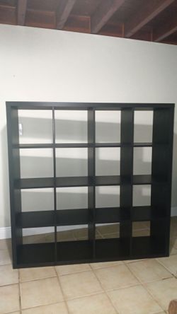 Shelf Unit