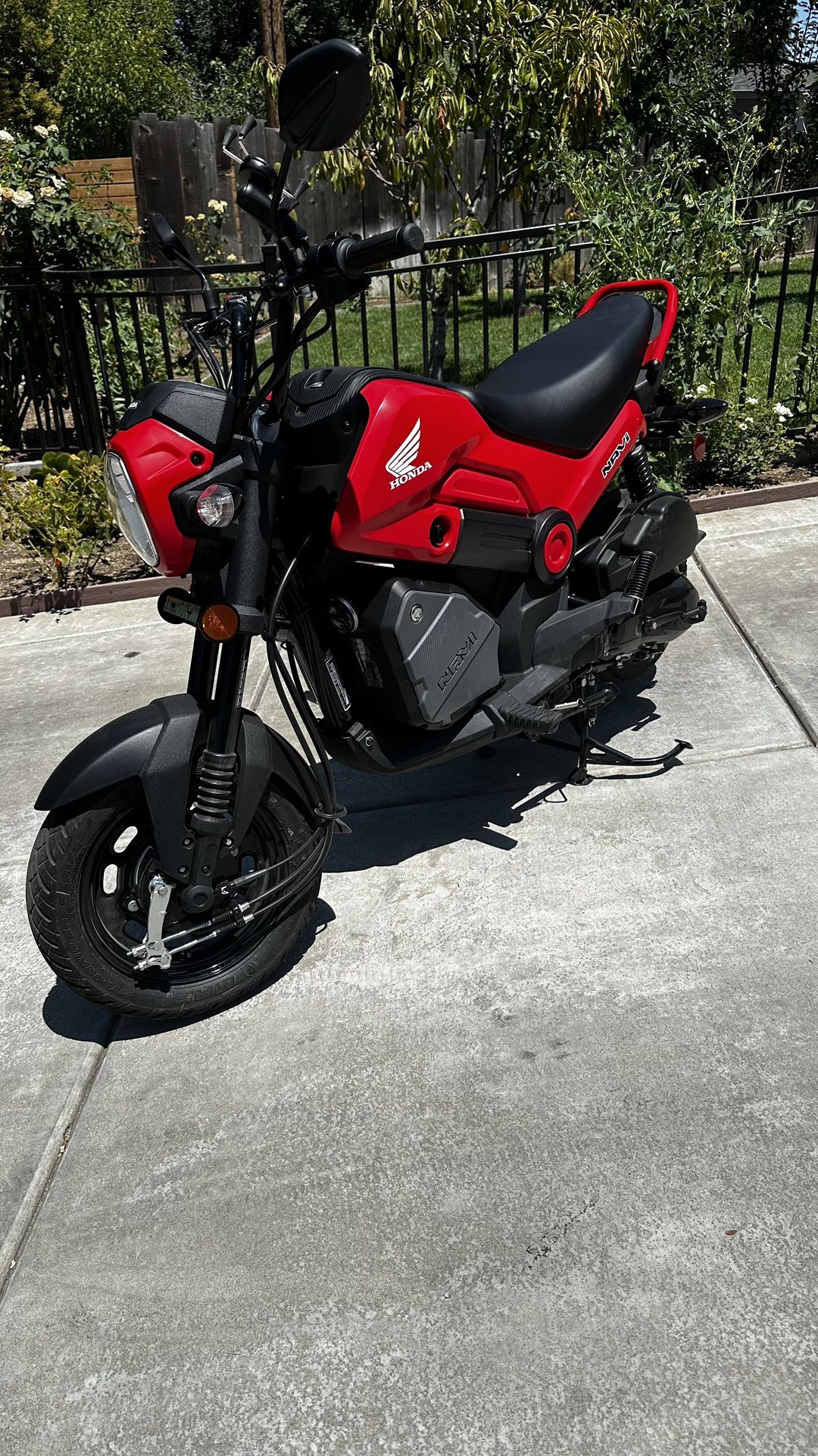 Honda Navi 202:
