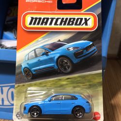Matchbox Porsche Macan S # 64/125