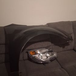 New Leftside Headlight assembly, and Leftside Fender Set For A 2017 Chevy Equinox 