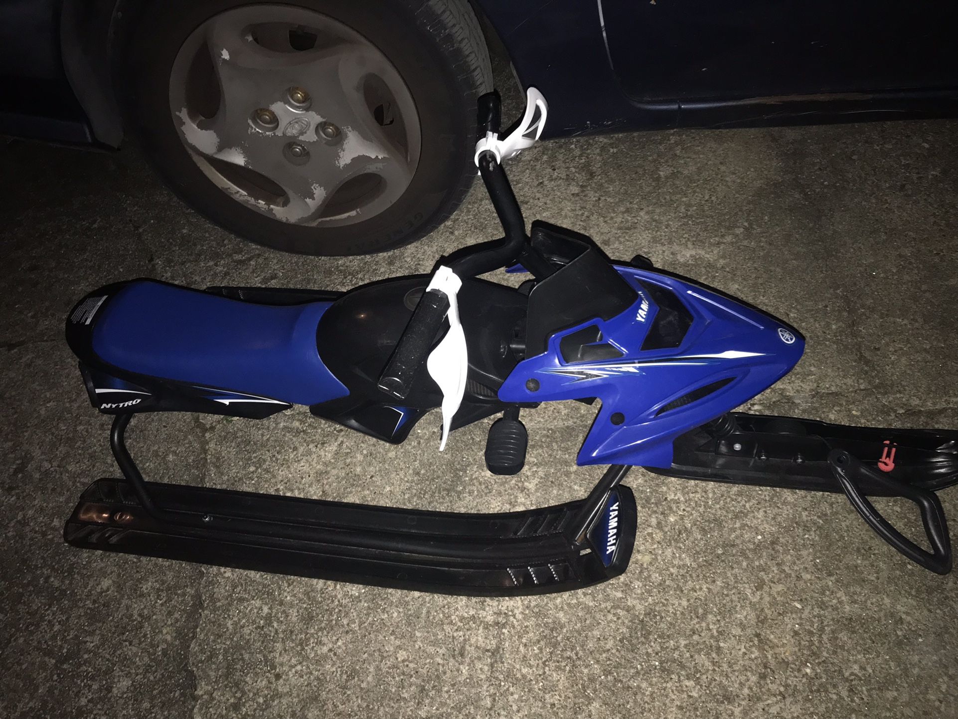 Very Nice Kids Play Snowmobile With Steering And Pool Cord Only $25 See All PicturesPictures