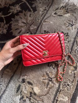 Cherry red & Gold crossbody bag
