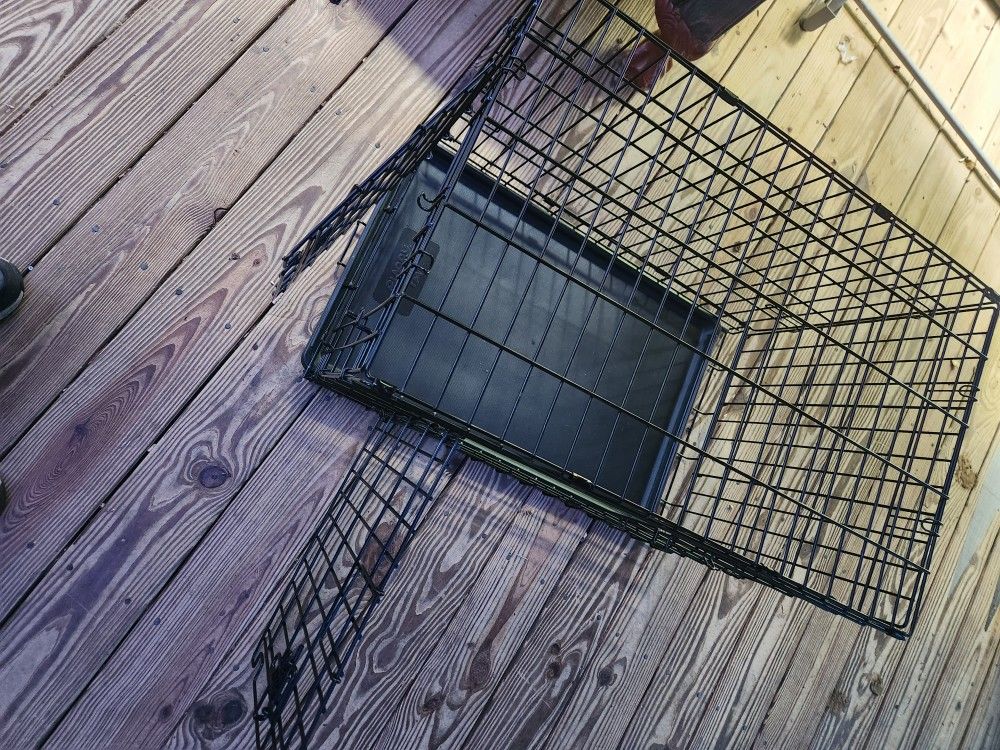 Double Door Medium Crate