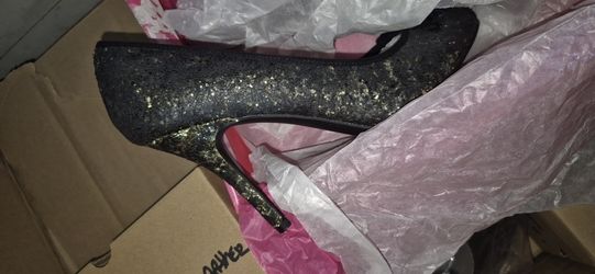 Lady's HIGH heels Spiked