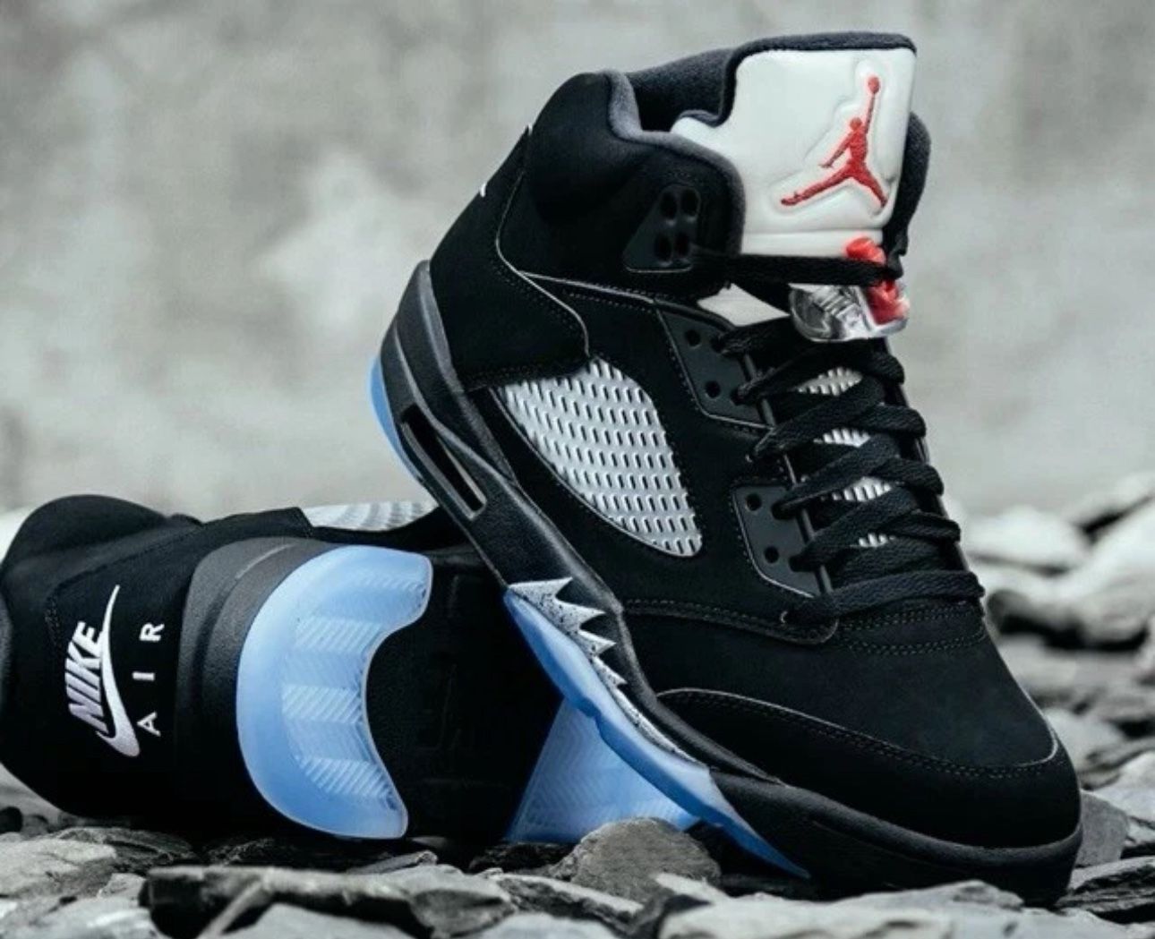 Jordan 5 Reimagined Metallic Size 11 men Brand New 
