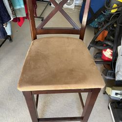Set Of 2 tall Chairs