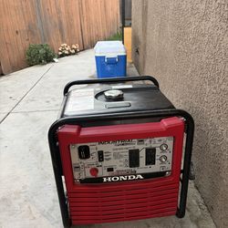 Honda Gen 2800i Watt inverter
