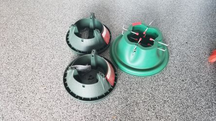 3 Christmas Tree Holder. Brand new