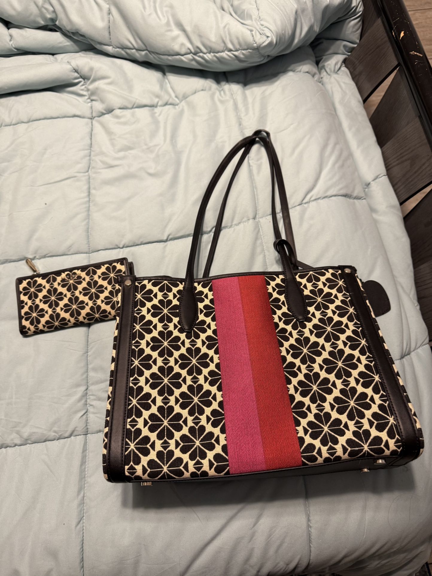 Kate Spade flower jacquard stripe market medium tote & wallet