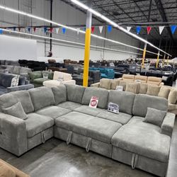 BRAND NEW CORDUROY SECTIONAL SLEEPER WITH PULL PUT BED AND STORAGE CHAISE USB C CHARGER PORTS(NEW IN BOX)