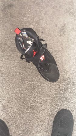Jordan 8 Olympics Size 10 and jordan 5s