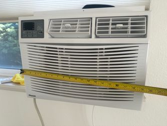 In-window Air Conditioner