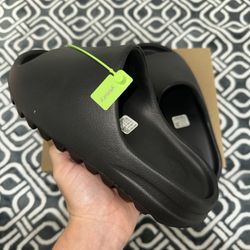 Adidas Yeezy Slide “Onyx”