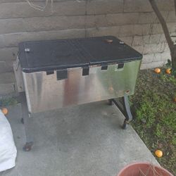 Double Sided Elevated Rolling Cooler, Or Igloo Plastic Cooler, 15 Dollars Each, Or Both For 20