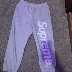 Supreme sweats 