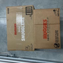 Size 1 Huggies snugglers & wipes