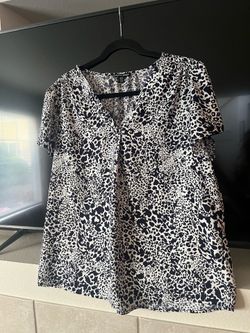 Hillary Radley Blouse Large