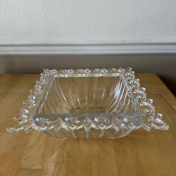Elegant Crystal Serving Bowl – Vintage Look