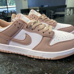 New Dunks- 7Y Women’s 8.5
