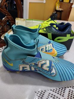 Boys soccer cleats