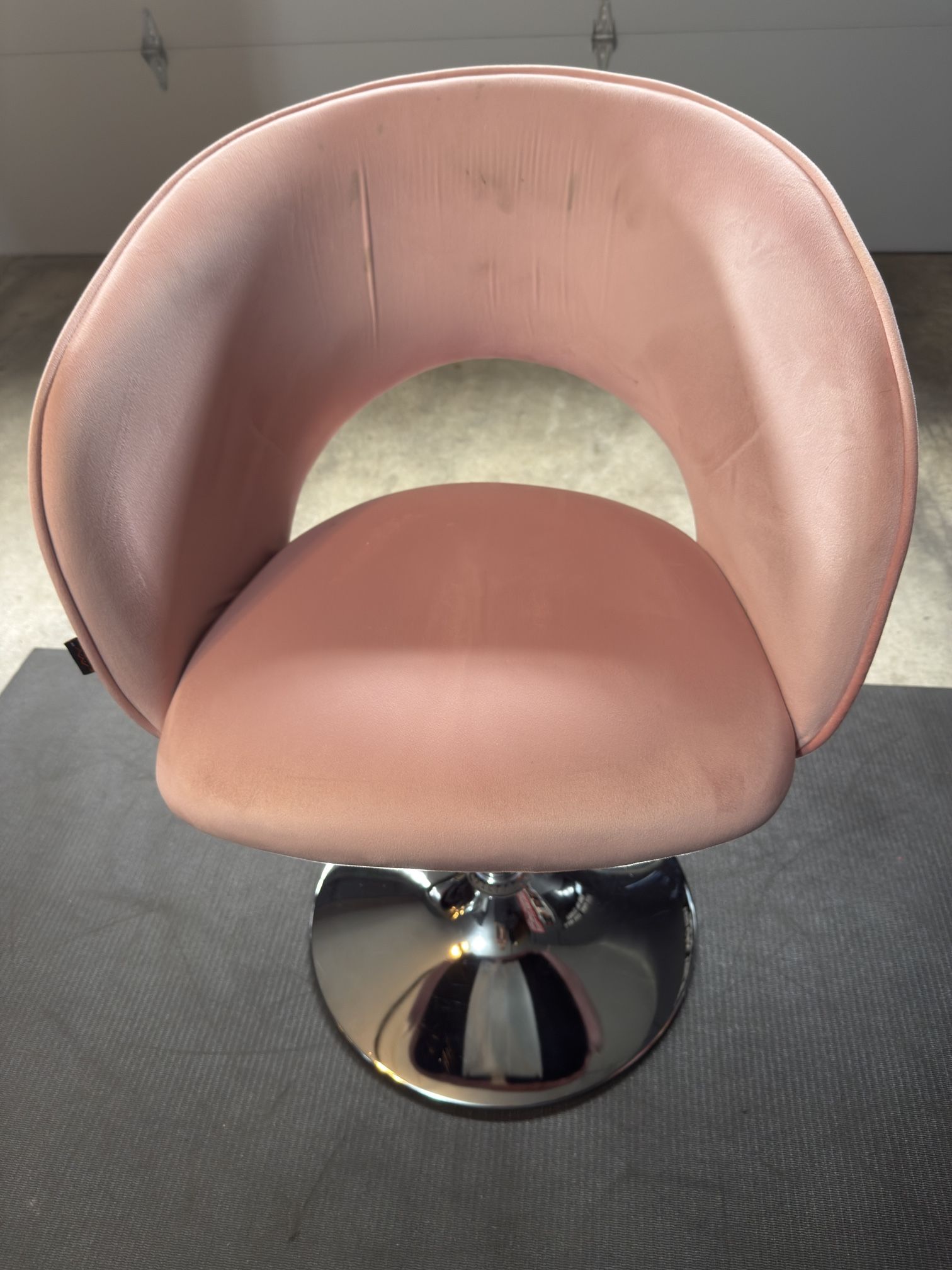 Pink Velvet Chair