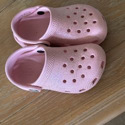 Toddler crocs pink with glitter size 8