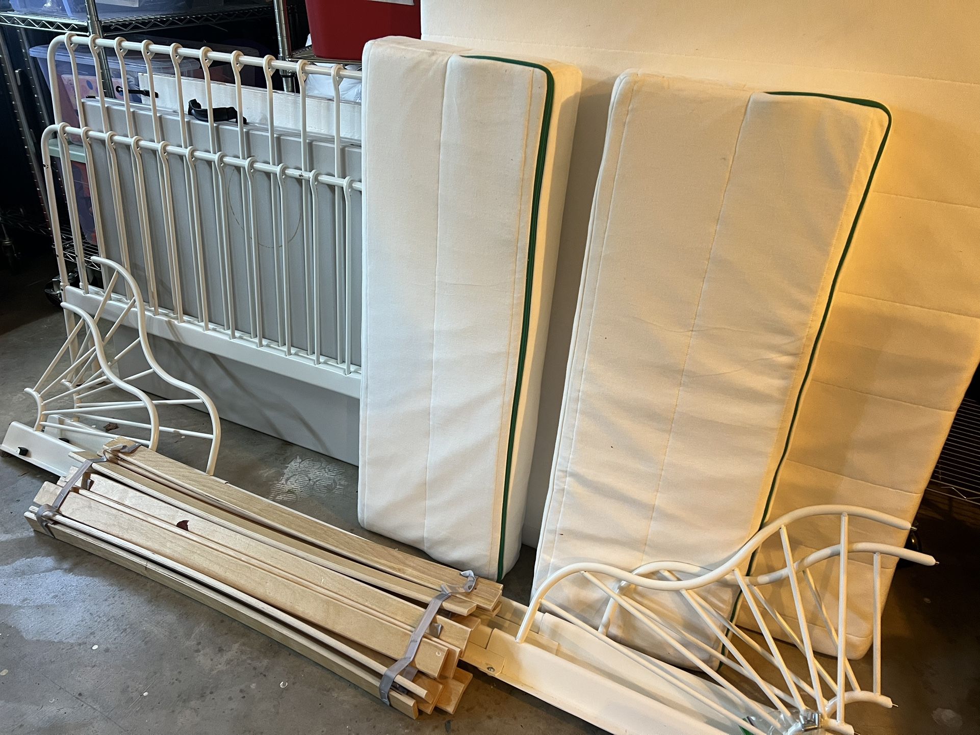 IKEA Minnen Adjustable Twin Bed Frame And Matteress