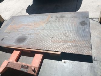 Diamond plate sheet new 8 feet x 4 feet 1/8 inch thick $100 obo