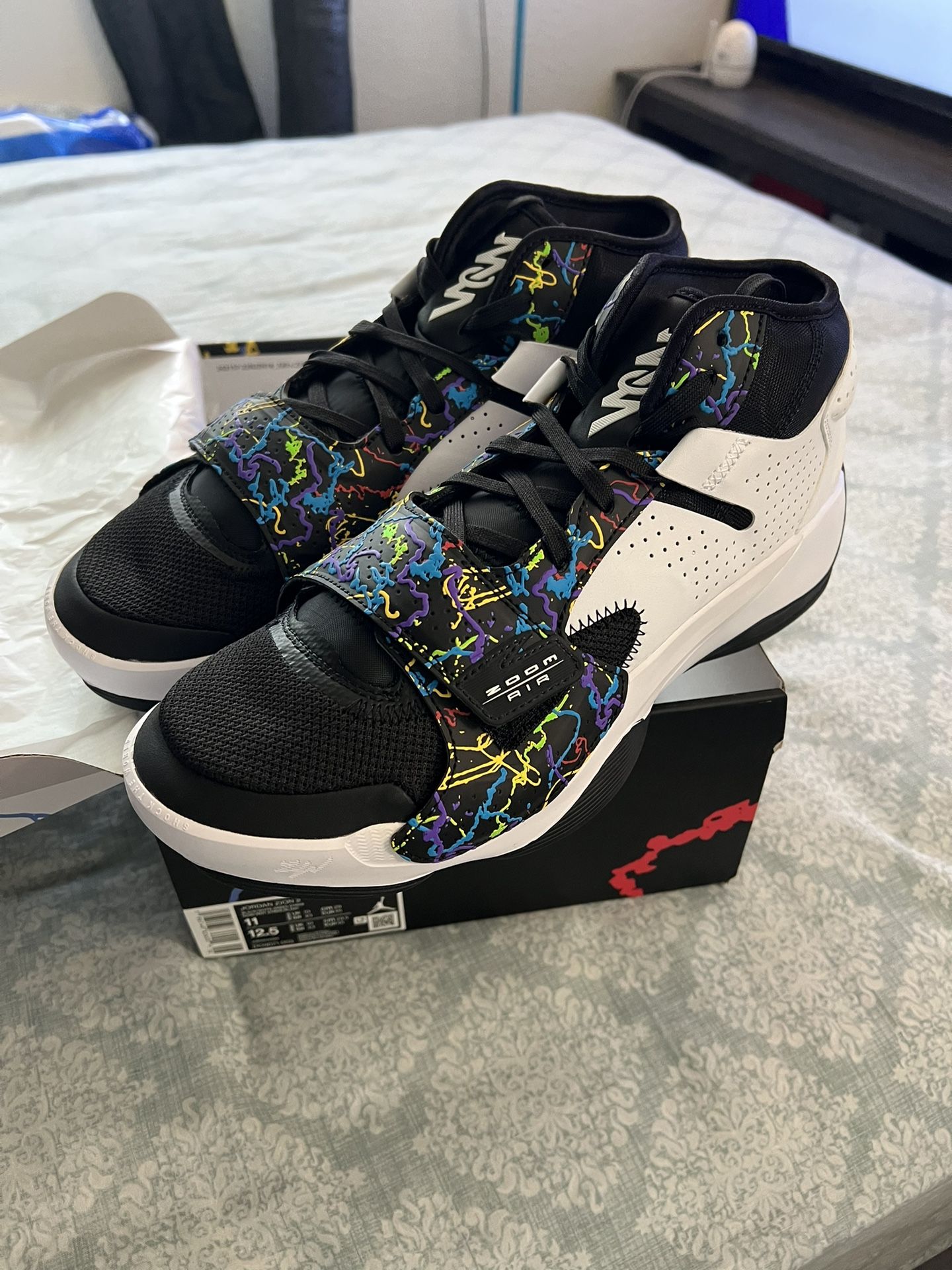 Jordan Zion 2 ( Brand new In Box ) Size 11 Men’s