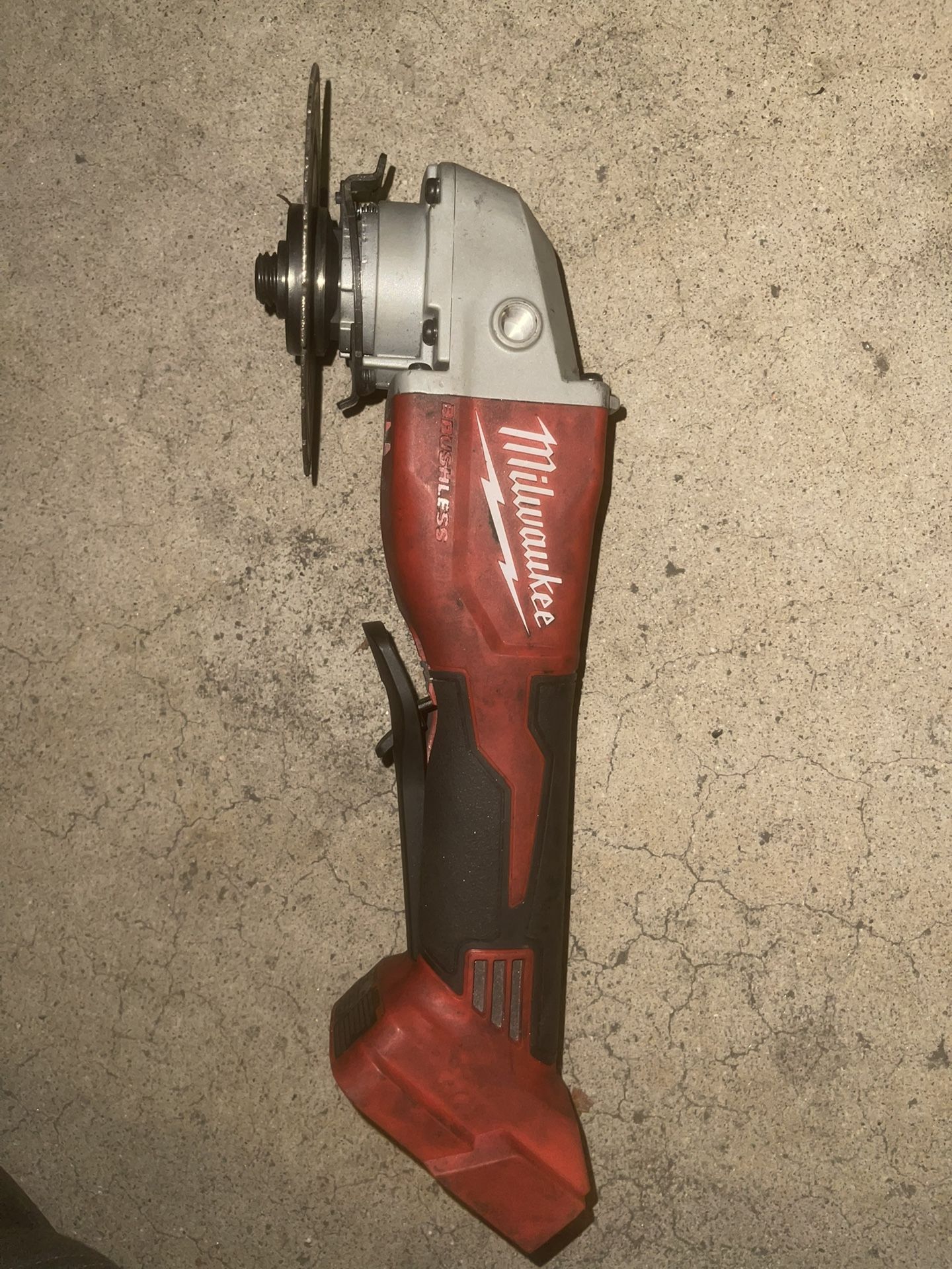 M18 grinder cut off wheel