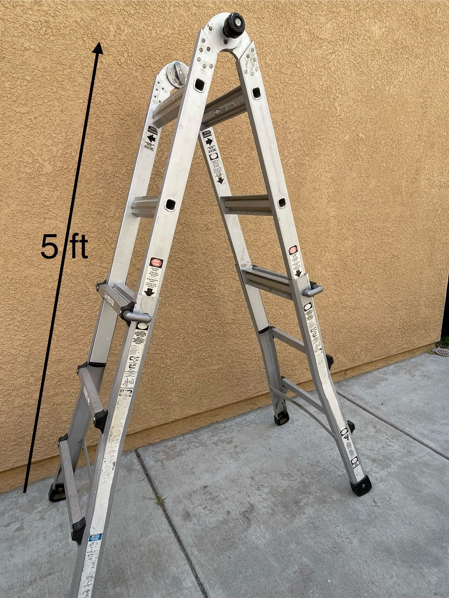 Foldable Ladder