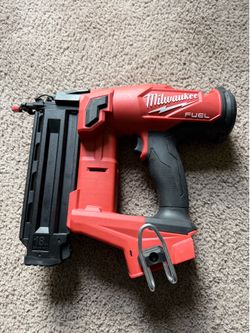 Milwaukee M18 FUEL 18-Gauge Cordless Brad Nailer - Tool Only (2746-20)