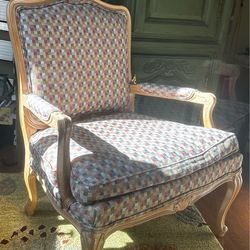 Chateau d’Ax Italian Designer Chair – Excellent Condition – Local Pickup