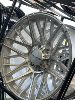 • TOYOTA TACOMA, TUNDRA & 4RUNNER • 20x9 (6x139.7) °° Because your off-road or street build deserves an aggressive edge instead of plain stock alloys.